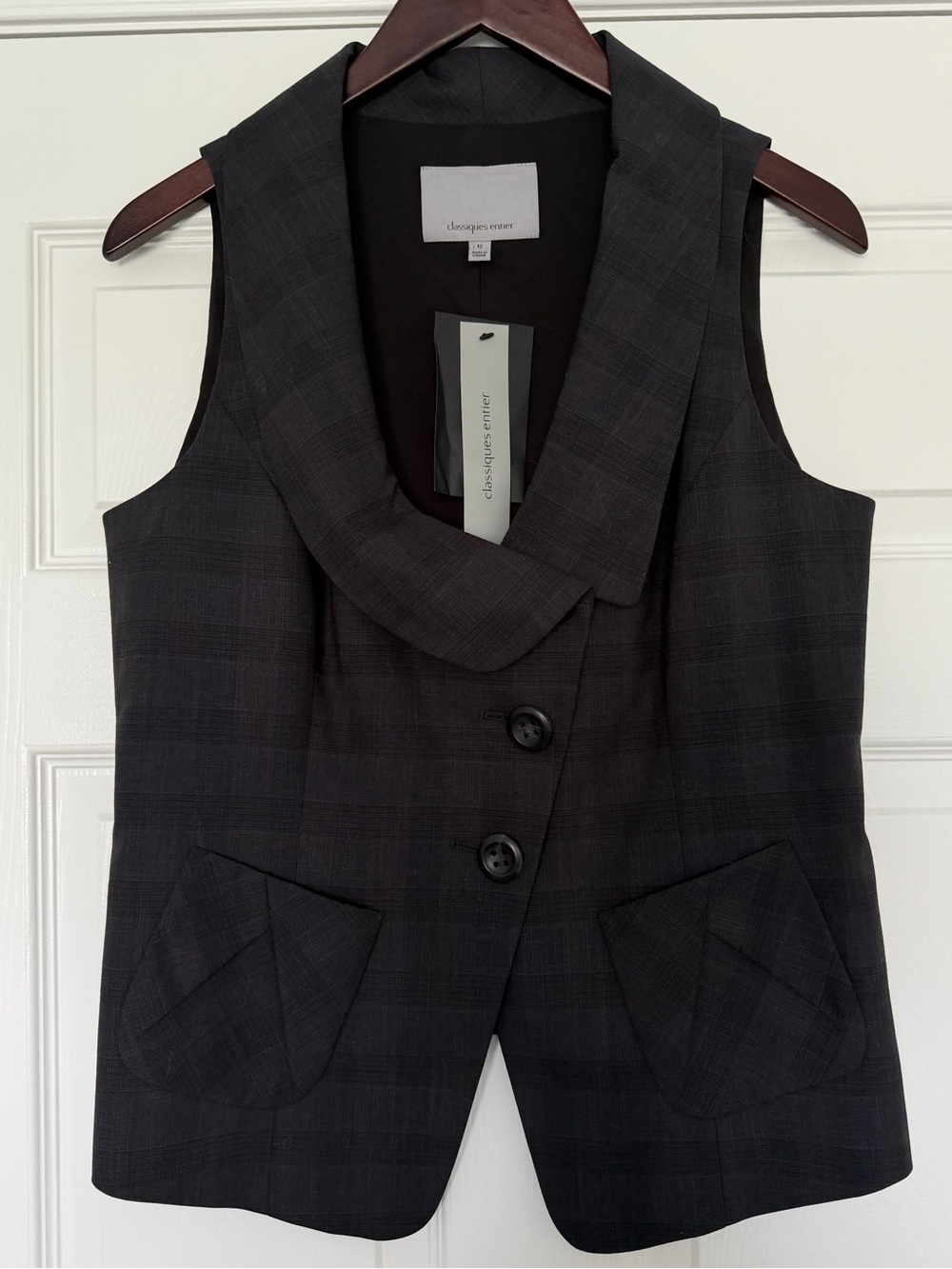 Classiques Entier Black Plaid Shawl-Collar Sleeveless Vest Size 12 NWT